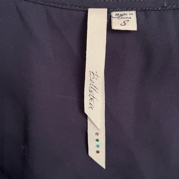 Sleeveless Blouse -19 - Picture 2 of 5